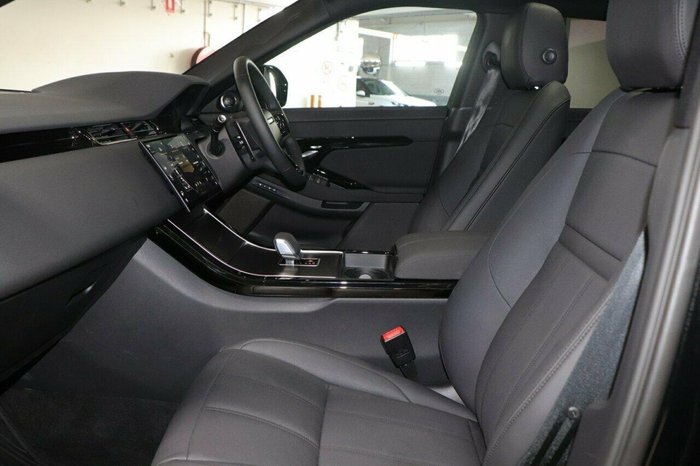 2026 Land Rover Range Rover Evoque P250 Dynamic SE