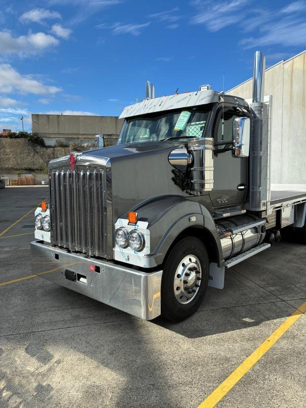 2025 Kenworth T610sar T610sar