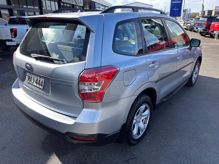 2013 Subaru Forester 2.5i