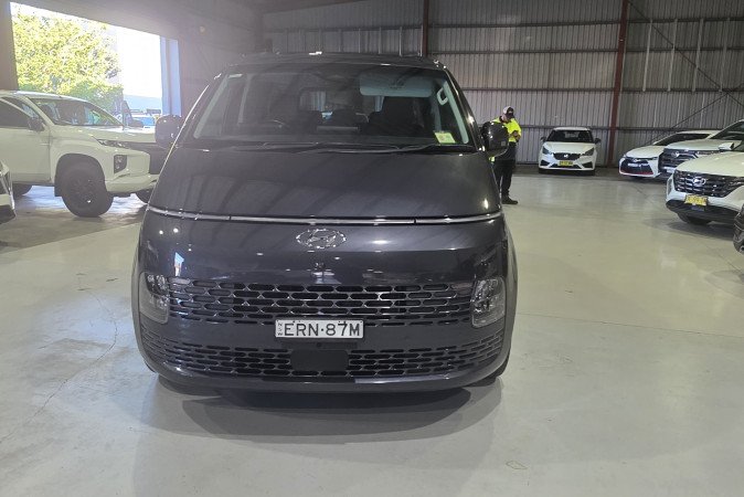 2022 HYUNDAI STARIA HIGHLANDER