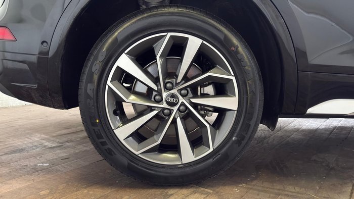 2023 Audi Q5 45 TFSI