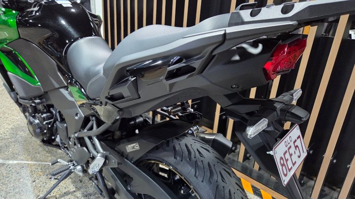 2025 Kawasaki VERSYS 1100 S Black