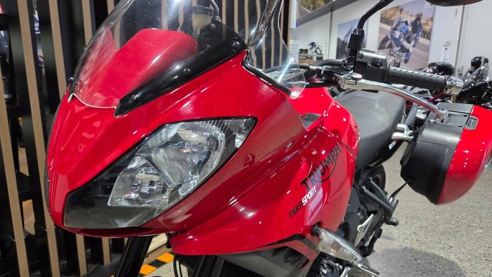 2016 Triumph TIGER SPORT 1050 RED