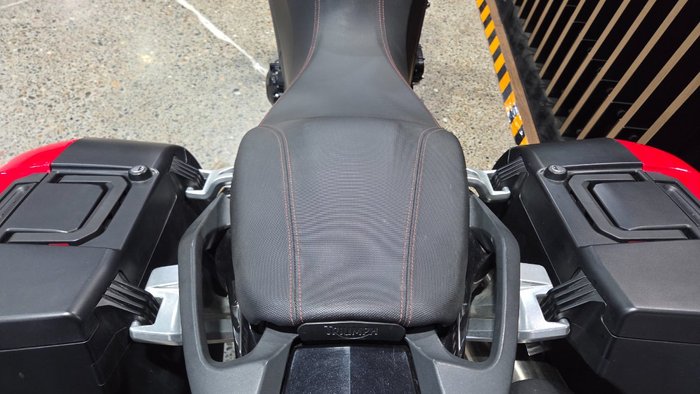 2016 Triumph TIGER SPORT 1050 RED