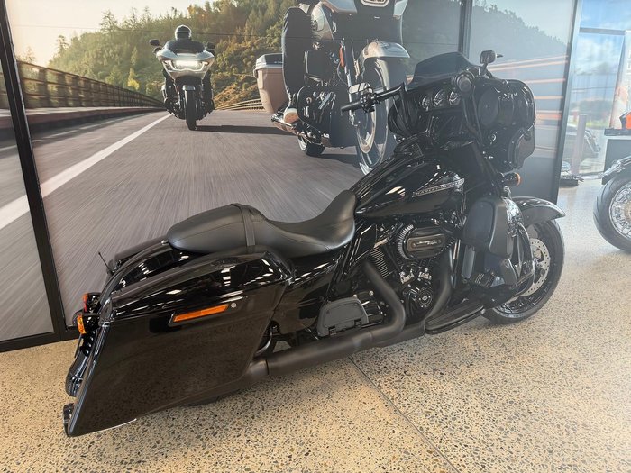 2020 Harley-Davidson Street Glide Special 114 (FLHXS)