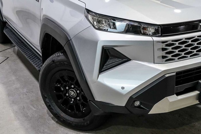 2026 Toyota Hilux SR 48V