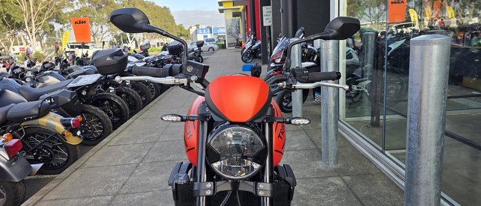 2023 Triumph Trident 660 Trident Orange