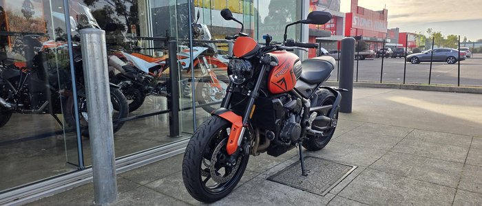 2023 Triumph Trident 660 Trident Orange