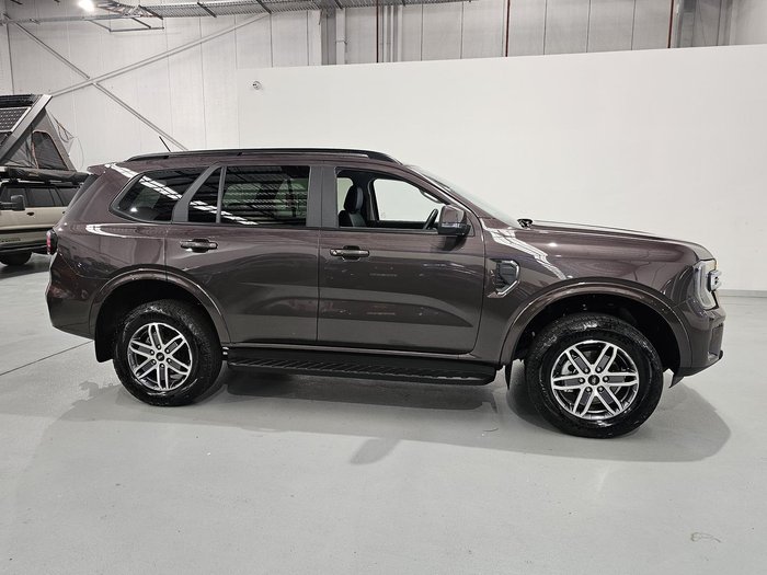 2025 Ford Everest Trend