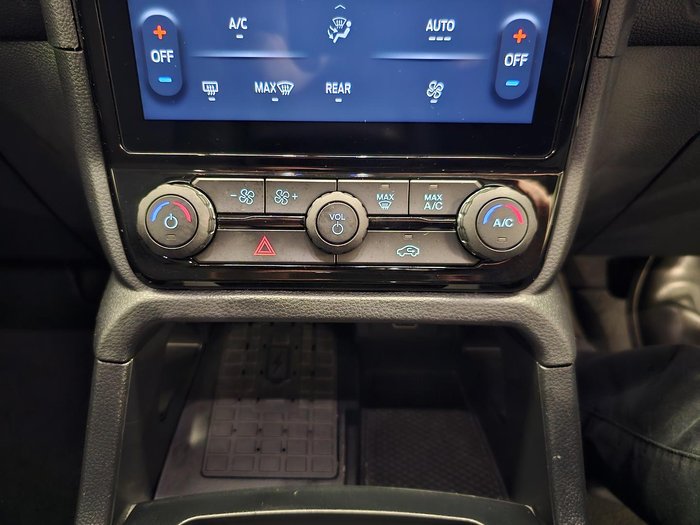 2025 Ford Everest Trend