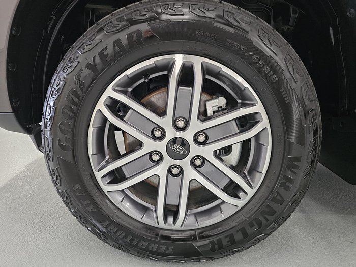 2025 Ford Everest Trend