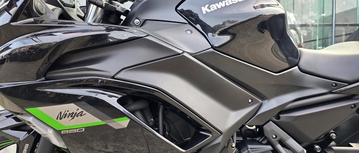 2025 Kawasaki Ninja 650 ABS Ninja Black