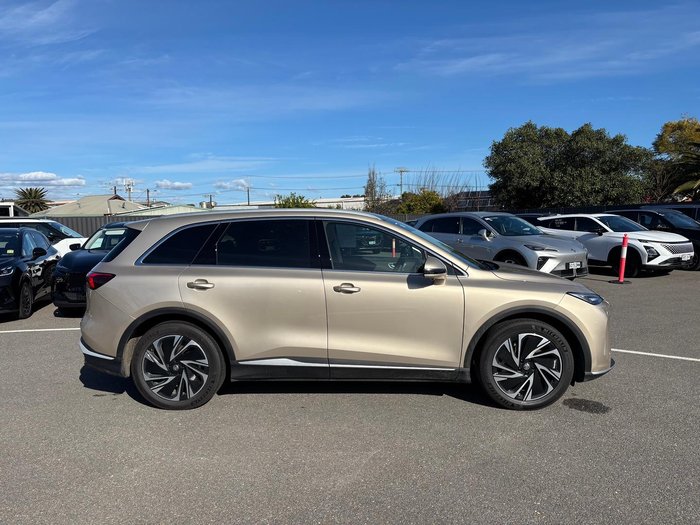 2026 MG MGS6 EV Essence IS3E MY26 AWD Stratford Gold