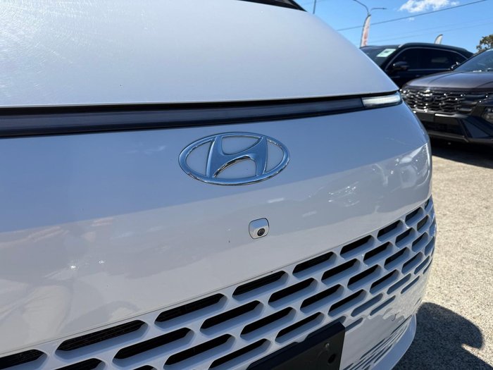 2022 Hyundai STARIA