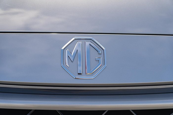 2026 MG ZS