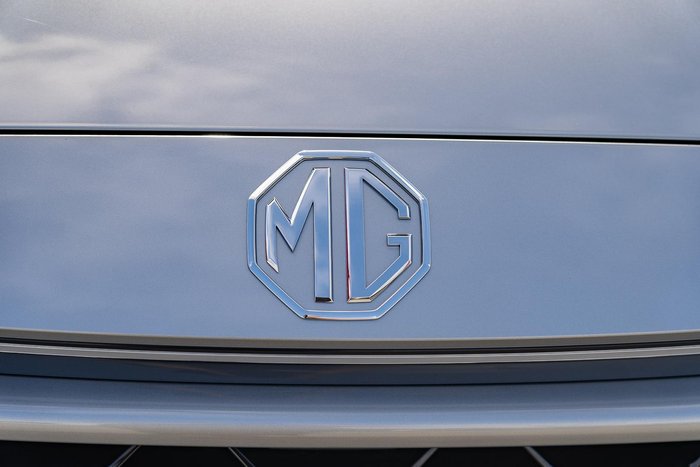 2026 MG ZS