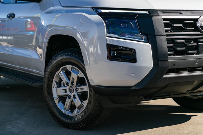 2026 Nissan Navara ST
