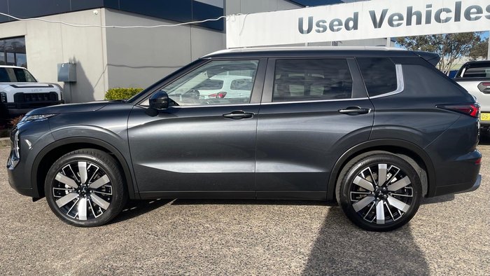 2025 Mitsubishi Outlander Aspire