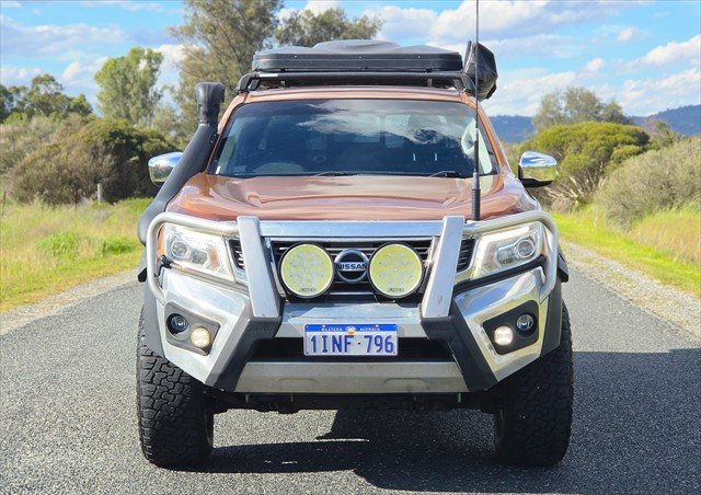 2015 Nissan Navara ST