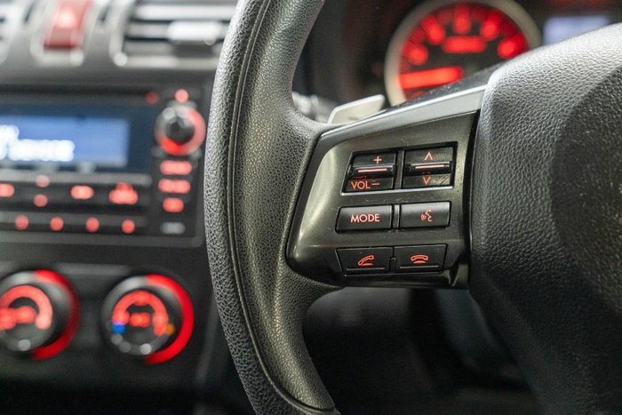 2012 Subaru Impreza 2.0i