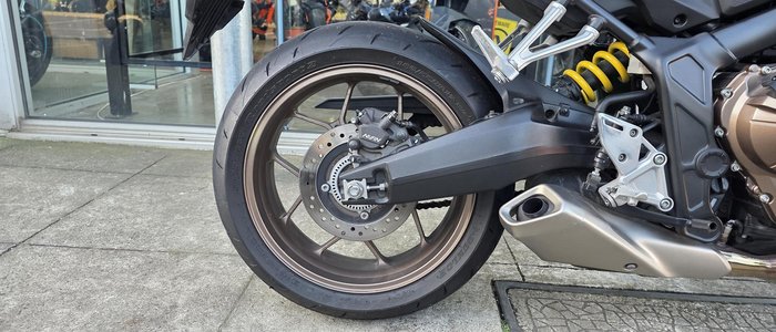 2021 Honda CB650R CB Red