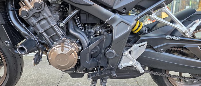2021 Honda CB650R CB Red