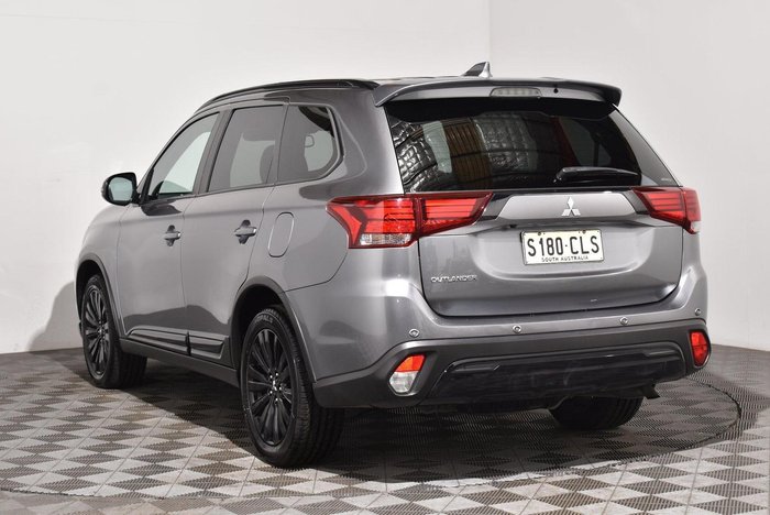2021 Mitsubishi Outlander Black Edition