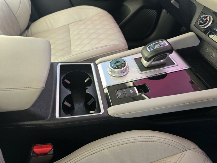 2022 Mitsubishi Outlander Exceed