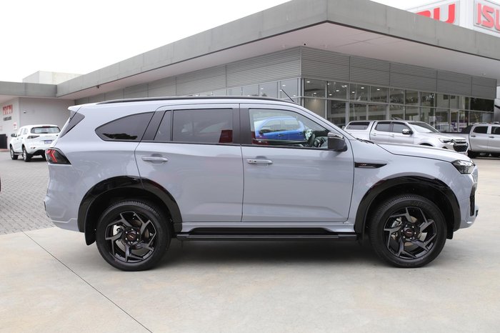2025 Isuzu MU-X X-TERRAIN