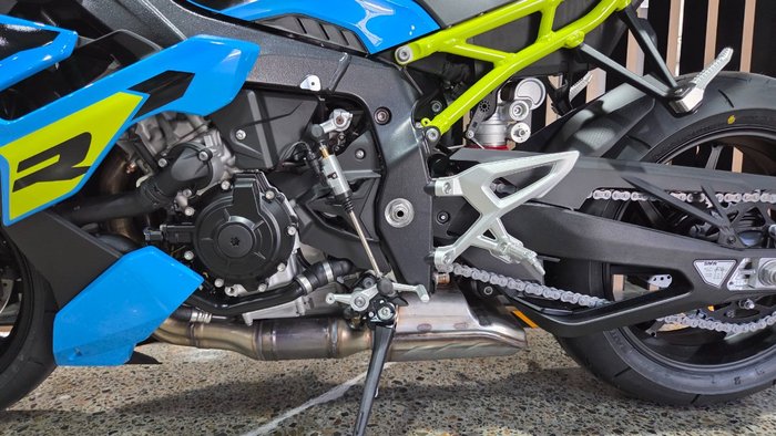 2026 BMW Motorrad S 1000 R BLUE