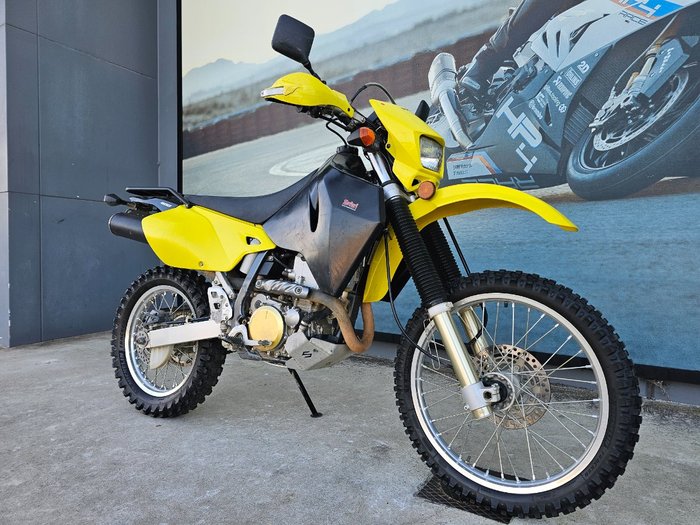 2017 Suzuki DR-Z400E Yellow