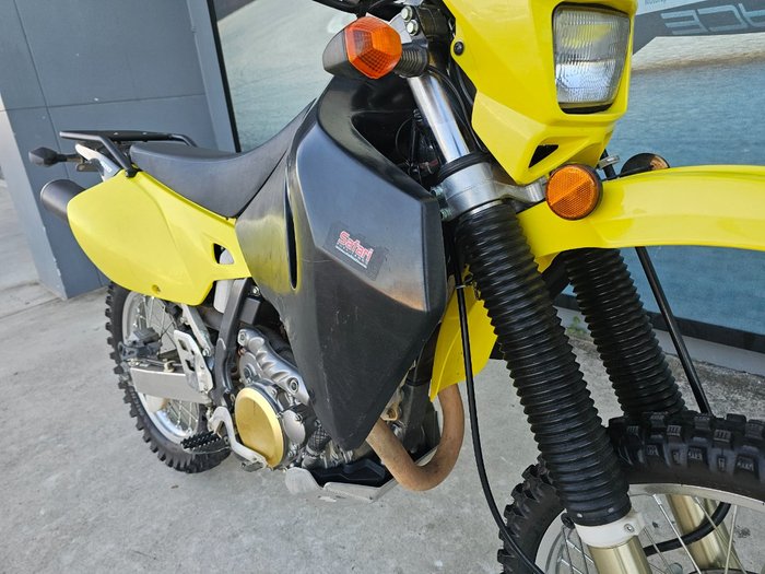 2017 Suzuki DR-Z400E Yellow