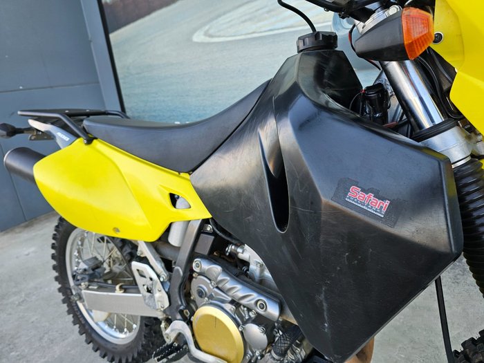 2017 Suzuki DR-Z400E Yellow