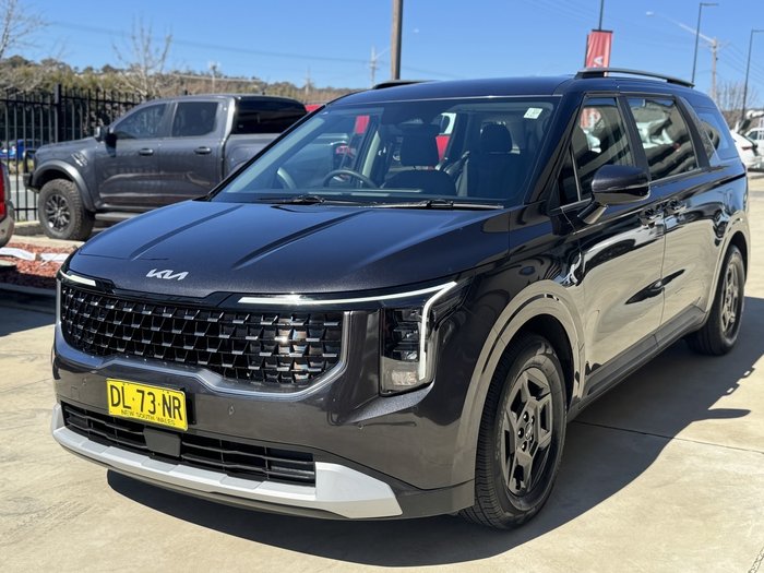 2024 Kia Carnival S