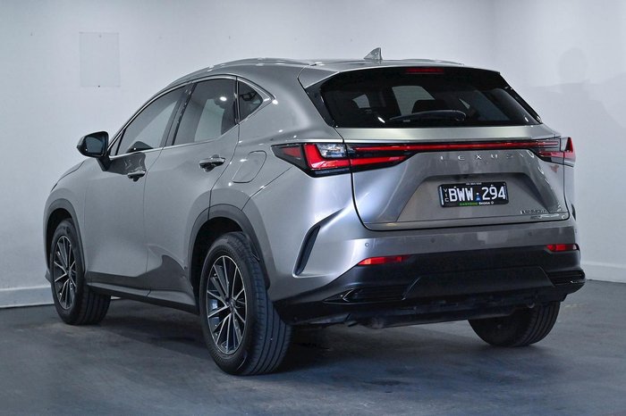 2022 Lexus NX 350h Luxury