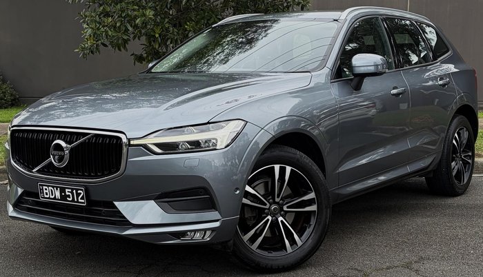 2020 Volvo XC60 D4 Momentum