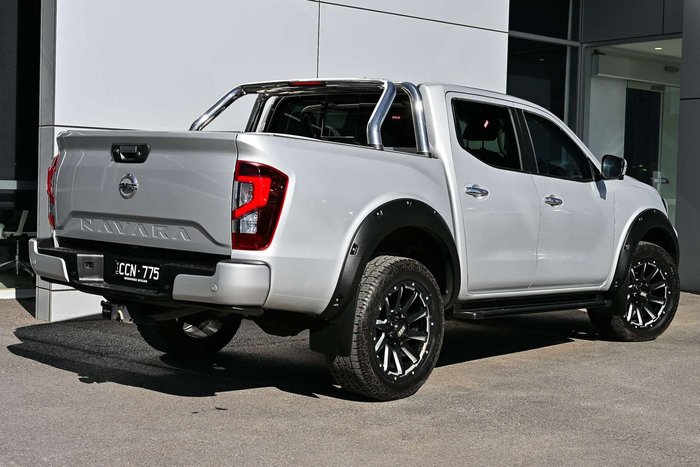 2022 Nissan Navara ST-X