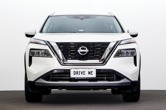 2025 Nissan X-TRAIL ST