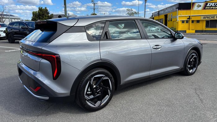 2025 Kia K4 Sport