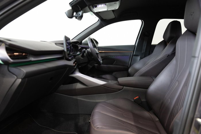 2025 CUPRA Terramar V