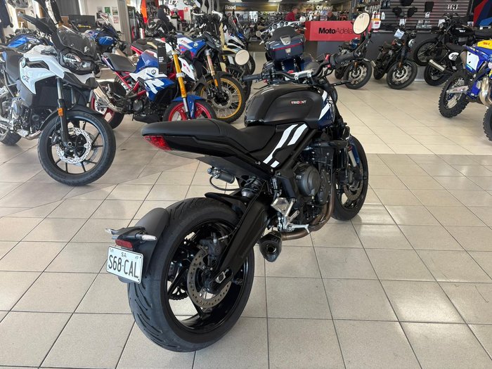 2025 Triumph Trident 660