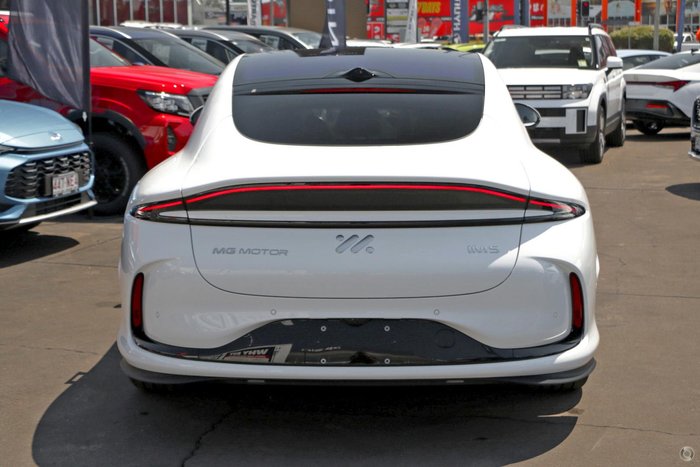 2026 MG IM5 Premium