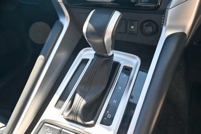 2018 Mitsubishi Pajero Sport GLS
