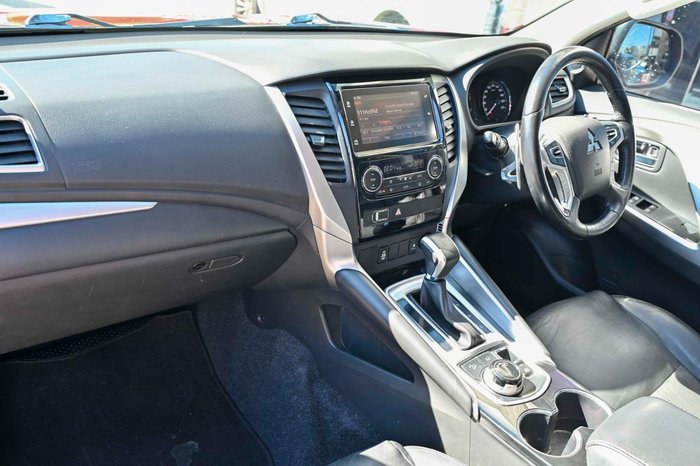 2018 Mitsubishi Pajero Sport GLS