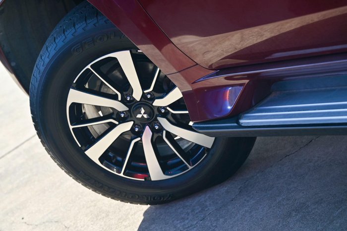 2018 Mitsubishi Pajero Sport GLS