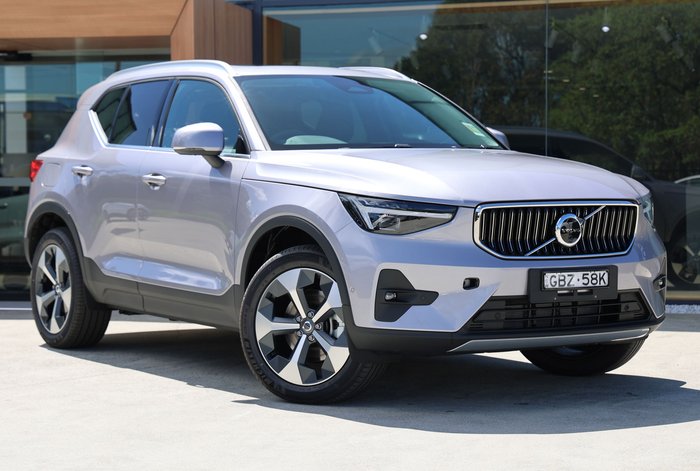 2026 Volvo XC40