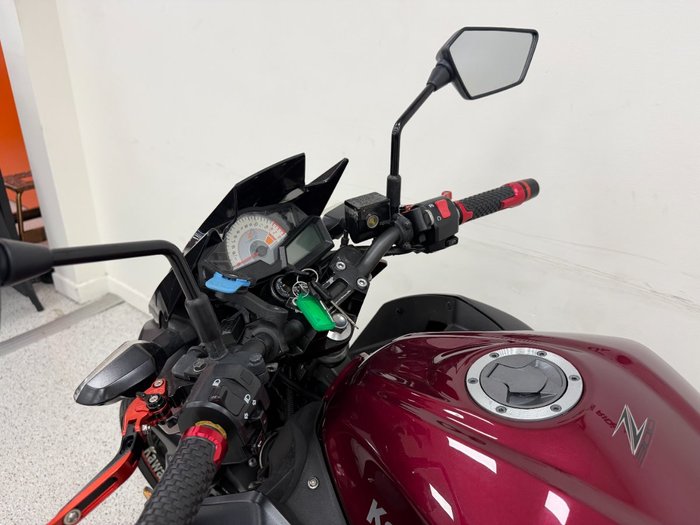 2016 Kawasaki Z300 ABS Red