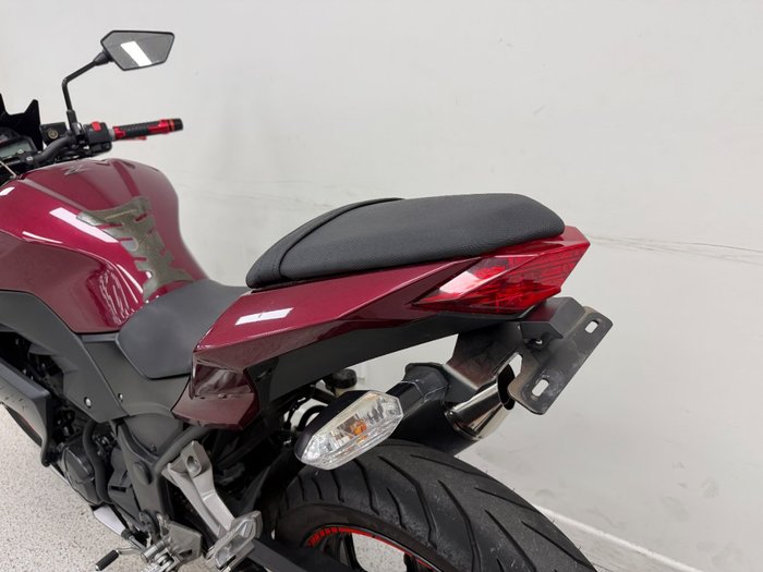 2016 Kawasaki Z300 ABS Red