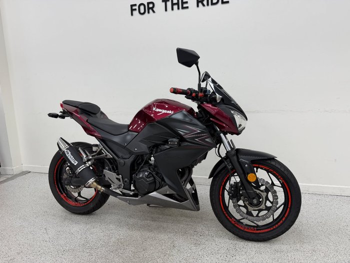 2016 Kawasaki Z300 ABS Red