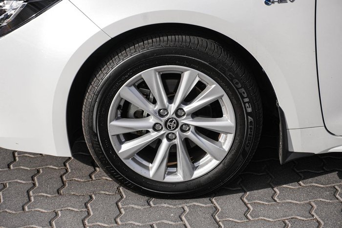 2025 Toyota Corolla SX Hybrid